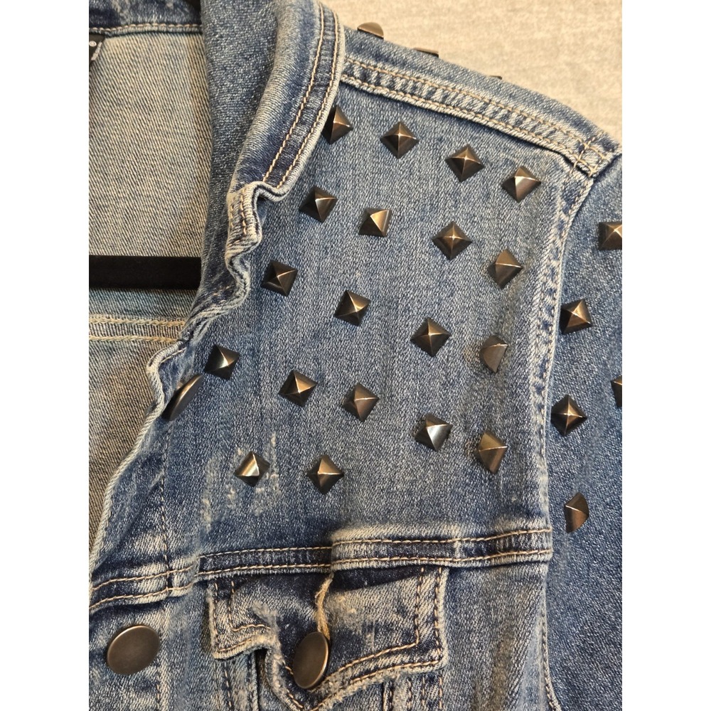 Torrid AC/DC Distressed and Studded Grunge Denim Jean Jacket Size 1X - Picture 3 of 4